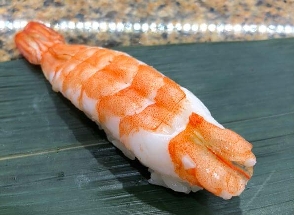 バナメイエビの握り