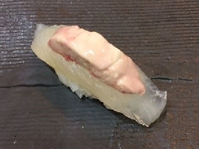 馬面剥の握り